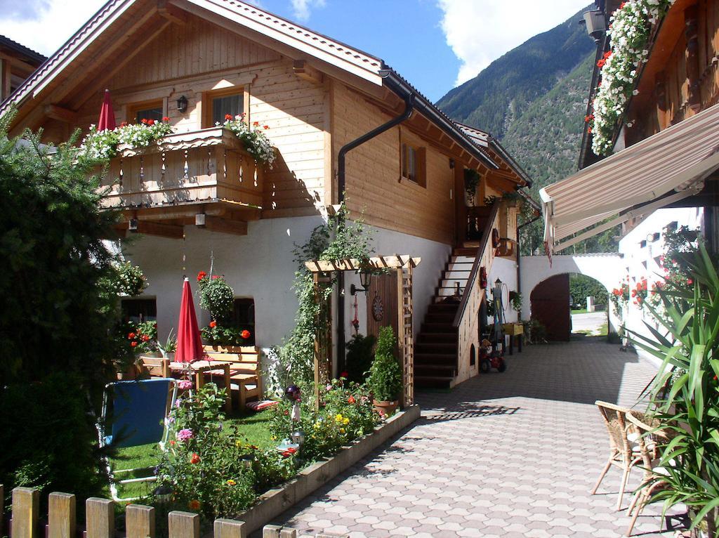 Luggishof Villa Sand in Taufers Exteriör bild